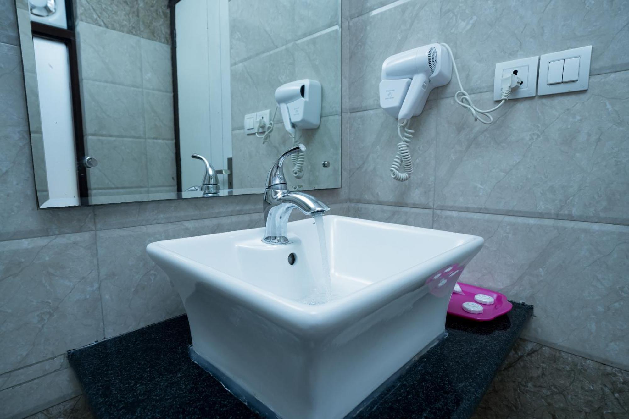 Aryatara Kathmandu Hotel Dış mekan fotoğraf